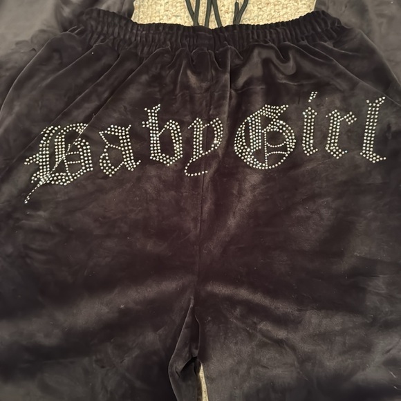 Black Women's Velour Tracksuit - Picture 2 of 2